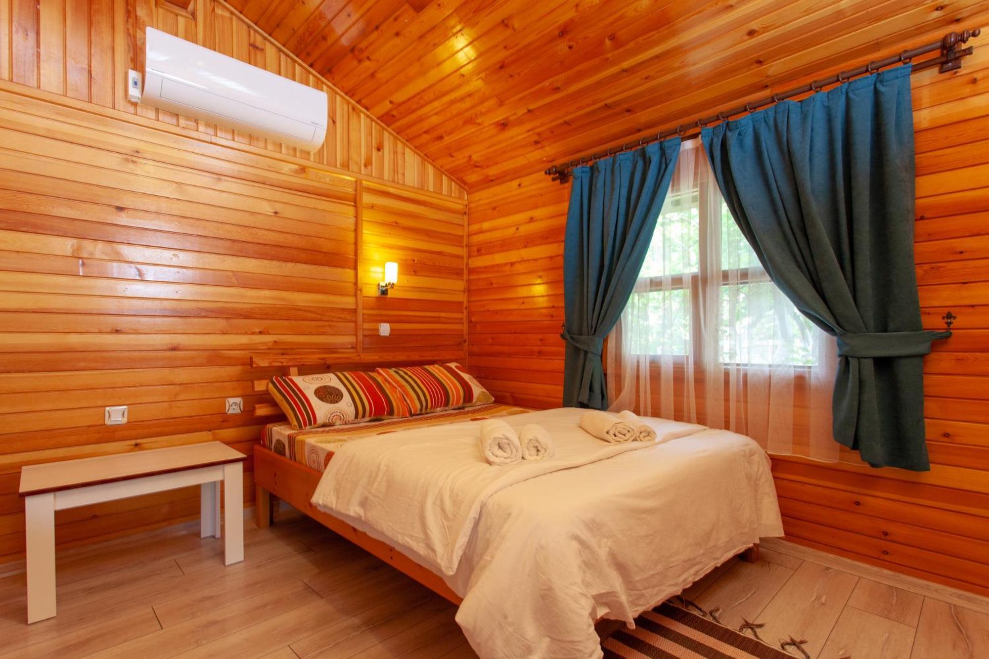 Vakantiepark Baris & 2*