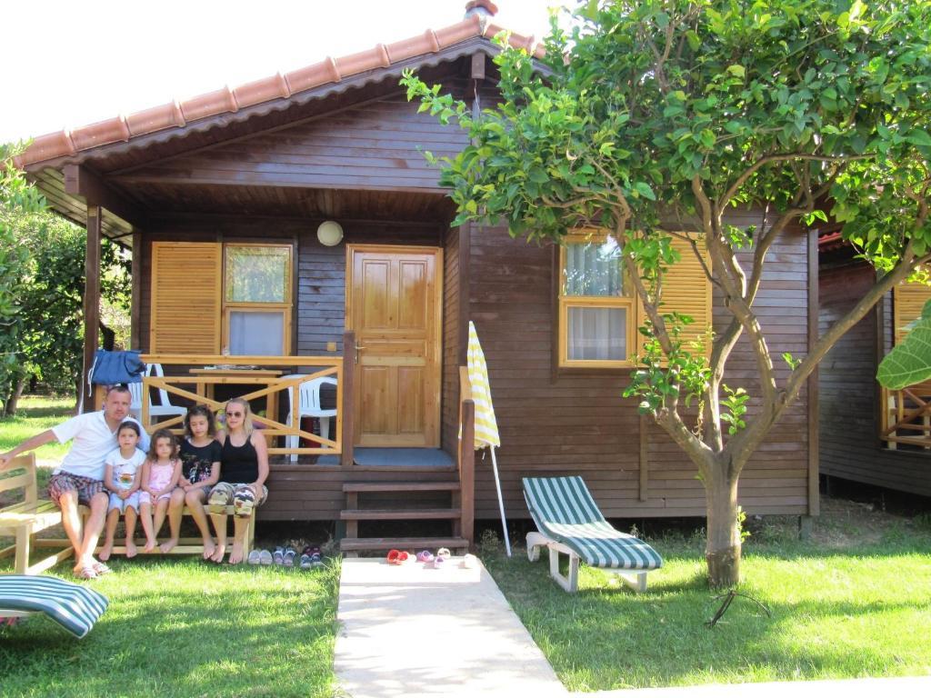Baris & Vakantiepark Çıralı
